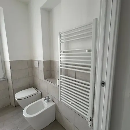 Casa Sbollazza Con Parcheggio E Vicino Al Parco 东塞斯特里