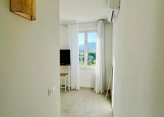 Casa Sbollazza Con Parcheggio E Vicino Al Parco ססטרי לבאנטה