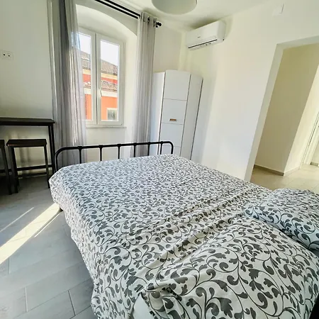 Casa Sbollazza Con Parcheggio E Vicino Al Parco Pansiyon Sestri Levante