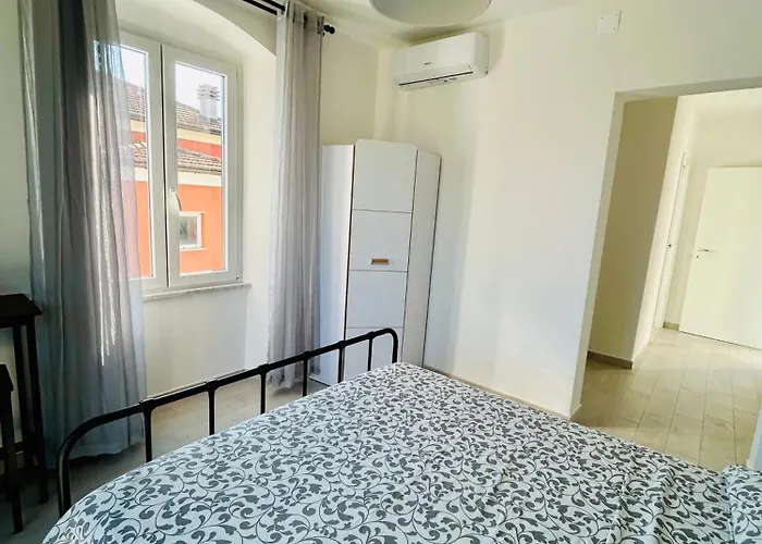 Casa Sbollazza Con Parcheggio E Vicino Al Parco Habitación en casa particular *