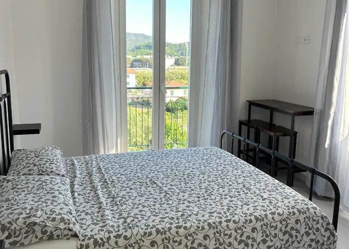Casa Sbollazza Con Parcheggio E Vicino Al Parco * سيستري ليفانتي
